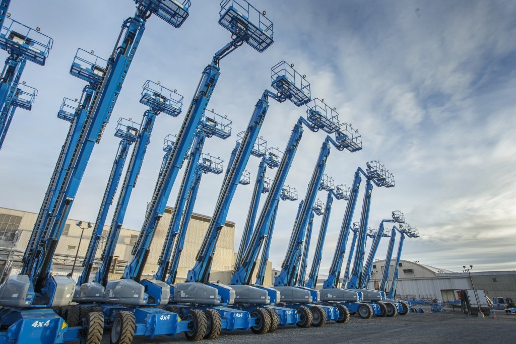 Genie SX-180 Telescopic Boom Lift