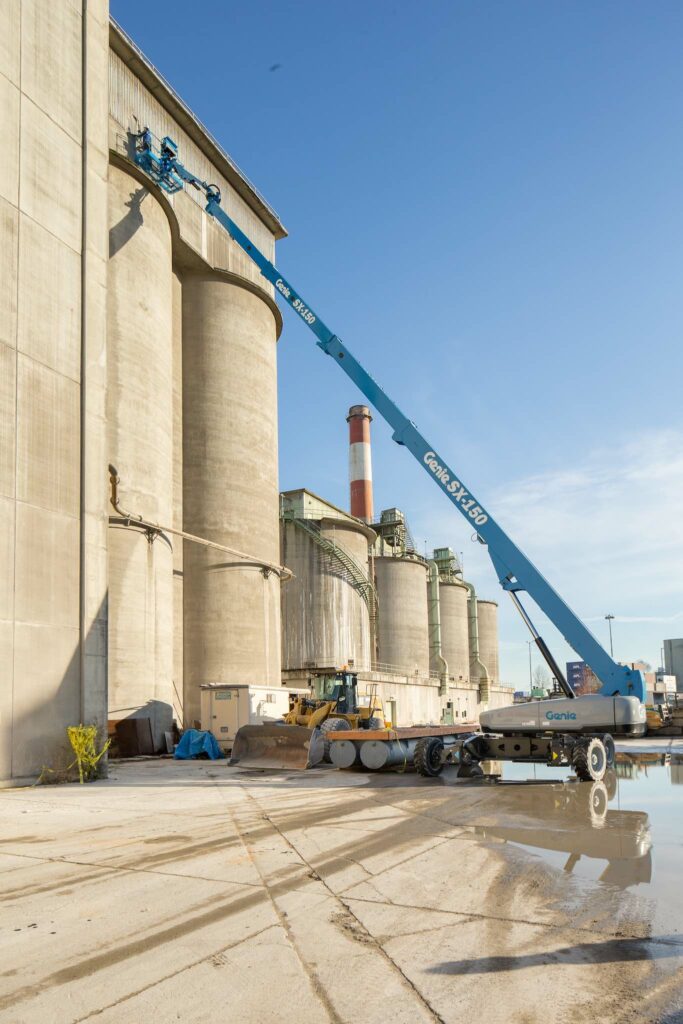 ARS rentals USA: rent heavy duty equipment like scissor lifts and boom lifts from ARS